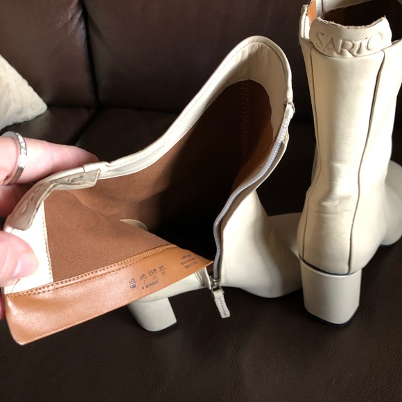 Sarto Ivory Leather Heeled Boots - Picture 4 of 12